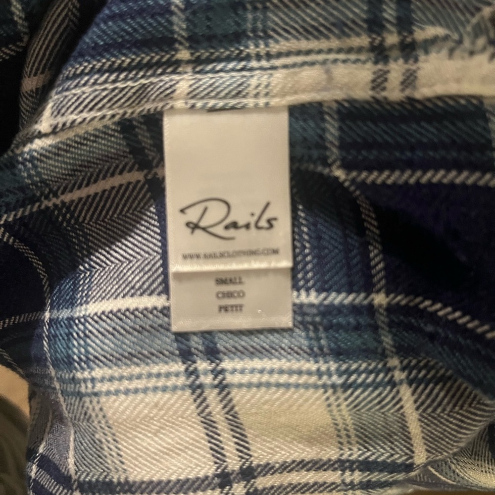 Rails Crop Flannel - image 4